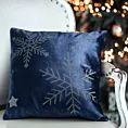 Poszewka na poduszkę świąteczna 45x45 cm welwetowa z lśniącymi kryształkami i elegancką lamówką  Eurofirany