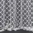 Firana szyta na taśmie 8 cm RAQUEL biało szara z delikatnej matowej tkaniny z szerokim haftowanym pasem Italissima Eva Minge