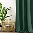 Zasłona zielona z gładkiej tkaniny zaciemniającej typu blackout 135x250 przelotka PARISA Design 91 Eurofirany