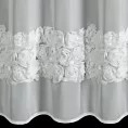 Firana szyta na przelotkach biała z szyfonowej tkaniny z 3 pasami ozdobnych róż
