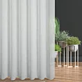 Firana szyta na przelotkach biała z delikatnej w dotyku etaminy w stylu eko z efektem kreszowania, wykończona obciążnikiem