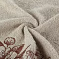 Zestaw ręczników bawełnianych 3 szt kolor beżowy,brązowy z haftowanym motywem kwiatu wiśni 400 g/m2 SOFIA Eurofirany