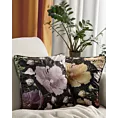 Poszewka na poduszkę 45x45 cm welwetowa zdobiona nadrukiem kwiatów i elegancką lamówką na brzegach czarno, fioletowa VELVET 116 Eurofirany