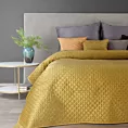 Narzuta welwetowa miodowa 200x220 cm pikowana w geometryczny wzór metodą hot press DIMON Eurofirany