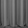 Zasłona szyta na przelotkach popielata z eleganckiej lśniącej tkaniny o drobnym splocie