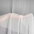 Firana szyta na tunelu biała z matowego jedwabiście miękkiego woalu, wykończona obciążnikiem