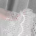 Firana szyta na taśmie 5 cm biała z delikatnej tkaniny typu MARKIZETA, zdobiona dołem aplikacją
