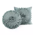 Poszewka na poduszkę 30 x 50 cm z welwetu kolor miętowy zdobiona kwiatem 3D FLORES 3 Eurofirany