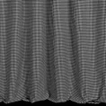 Zasłona szyta na przelotkach czarno biała z delikatnej tkaniny w kratkę