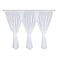 Dekoracja okienna biała z gładkiej markizety z trzema upięciami 400x160 cm taśma JOKO Eurofirany