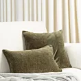 Poszewka na poduszkę 45x45 cm oliwkowa szenilowa zdobiona pionowym pasem z welwetu CARLA 01 Eurofirany