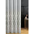 Firana szyta na przelotkach naturalno kremowa z miękkiej tkaniny typu ADEN z efektem deszczyku, zdobiona haftem roślinnym, wykończona obciążnikiem