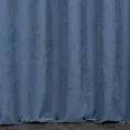 Zasłona szyta na taśmie fala niebieska z miękkiej, matowej tkaniny w drobny geometryczny wzór