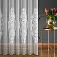Firana szyta na tunelu biała z tkaniny typu aden zdobionej ekskluzywnym haftem Italissima Eva Minge