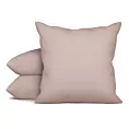 Poszewka szyta STYLE pudrowo różowa o naturalnym charakterze, z widocznym, ozdobnym splotem