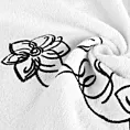 Zestaw ręczników bawełnianych 3 szt kolor biały, czarny z haftem subtelnych kwiatów 400 g/m2 LILA Eurofirany