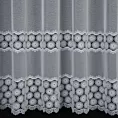 Firana szyta na taśmie 5 cm biała z matowej markizety ozdobionej geometryczną aplikacją