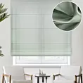 Roleta rzymska miętowa z delikatnie połyskującej tkaniny typu PERU z efektem opalizującym, wykończona obciążnikiem