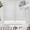 Roleta rzymska biała z cienkiej matowej etaminy, wykończona obciążnikiem
