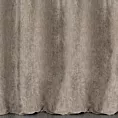 Zasłona szyta na przelotkach beżowa z tkaniny o szenilowej strukturze