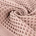 Ręcznik kąpielowy 90x150 cm bawełniany kolor różowy o charakterystycznej gofrowej strukturze 400 g/m2 MELO Eurofirany