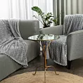 Narzuta na fotel-koc  70x160 cm srebrna miękka i miła w dotyku z wytłaczanym wzorem jodełki CINDY 5 DESIGN 91 Eurofirany