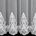 Firana szyta na przelotkach biała z łańcuszkowym haftem na tkaninie typu ADEN z delikatnym efektem deszczyku, zdobiona kryształkami Italissima Eva Minge