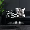 Poszewka na poduszkę 60x60 cm welwetowa z designerskim nadrukiem i wypustką na brzegach biało, czarna EVA MINGE Eurofirany
