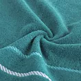 Ręcznik kąpielowy 70x140 cm bawełniany kolor ciemnoturkusowy z welwetową bordiurą i kontrastującymi paseczkami 500 g/m2 NEL Eurofirany