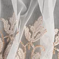 Firana szyta na przelotkach biało złocista z matowej tkaniny ADEN ozdobionej szenilowym haftem ornamentowym Pierre Cardin