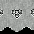 Tkanina firanowa zazdrostka z etaminy zdobiona haftowanymi ażurowymi sercami Eurofirany