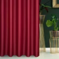 Zasłona szyta na taśmie fala bordowa z gładkiej tkaniny zaciemniającej typu dimout wykończona obciążnikiem