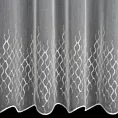 Firana szyta na przelotkach kremowa z matowej tkaniny haftowanej w pasowy geometryczny wzór