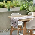Bieżnik na stół biało, różowy 40x140 cm wodoodporny GARDEN na taras oraz balkon