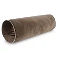 Poduszka dekoracyjna wałek 15 x 45 cm welwetowy ciemnobrązowy zdobiony kontrastującą lamówką GAJA Eurofirany