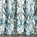Zasłona szyta na taśmie fala jasnokremowo turkusowa z tkaniny o naturalnym splocie z nadrukowanym botanicznym wzorem