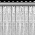 Dekoracja okienna biało, srebrna z etaminy zdobiona błyszczącym marmurkowym wzorem 140x270 cm taśma ALINA Eurofirany