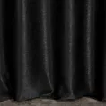 Zasłona szyta na przelotkach czarna z gładkiej, zaciemniającej tkaniny z wyraźnym splotem