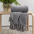 Koc  130x170 cm szary tkany z frędzlami i wytłaczanym wzorem SUZI Eurofirany