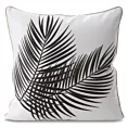Poszewka na poduszkę 60x60 cm welwetowa z designerskim nadrukiem i wypustką na brzegach biało, czarna EVA MINGE Eurofirany