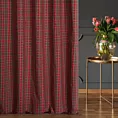 Zasłona szyta na przelotkach czerwono zielona z delikatnej tkaniny w kratkę zdobionej lurex nicią