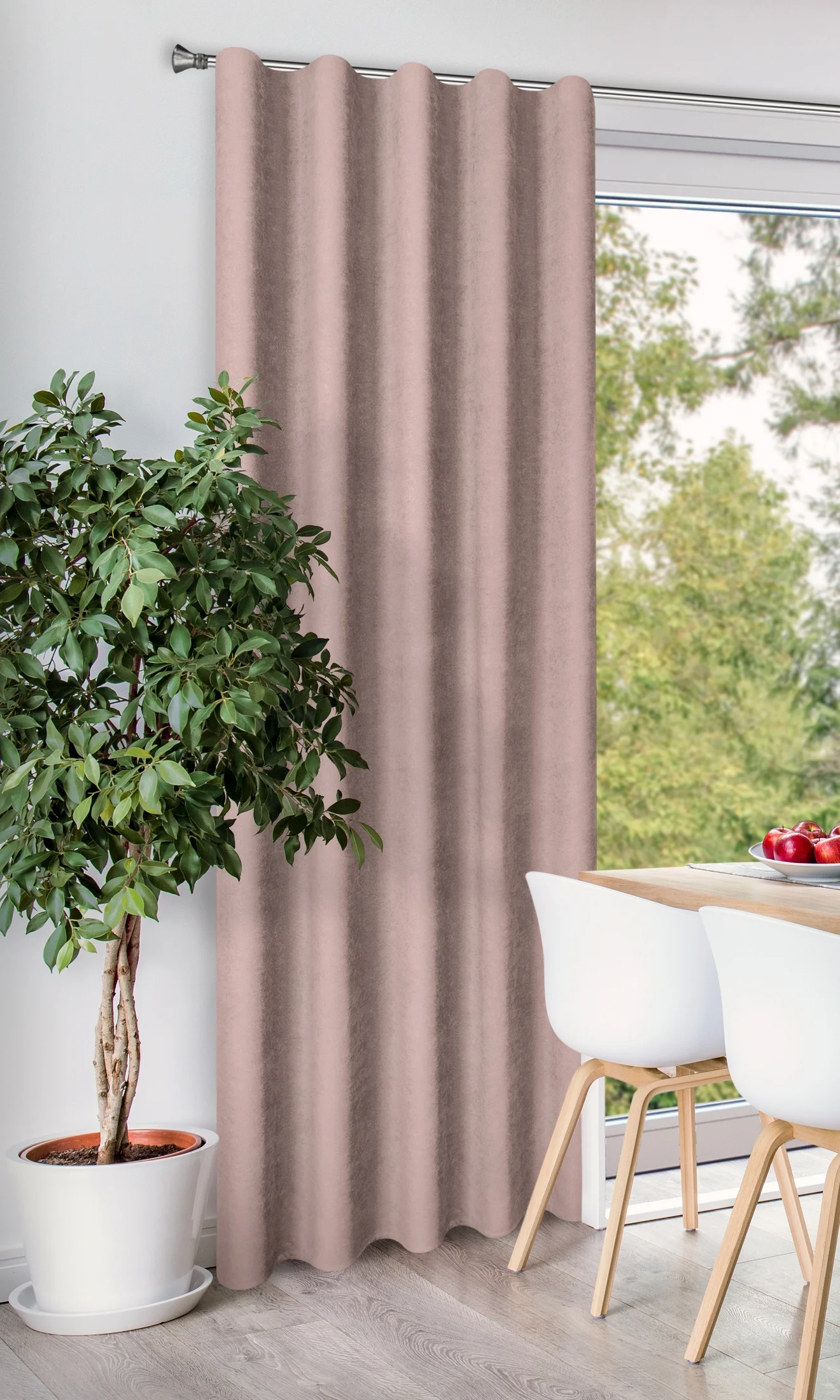 Zasłona różowa z tkaniny welurowej 160x260 cm szerokość po zmarszczeniu fala 1:2 Dora Eurofirany