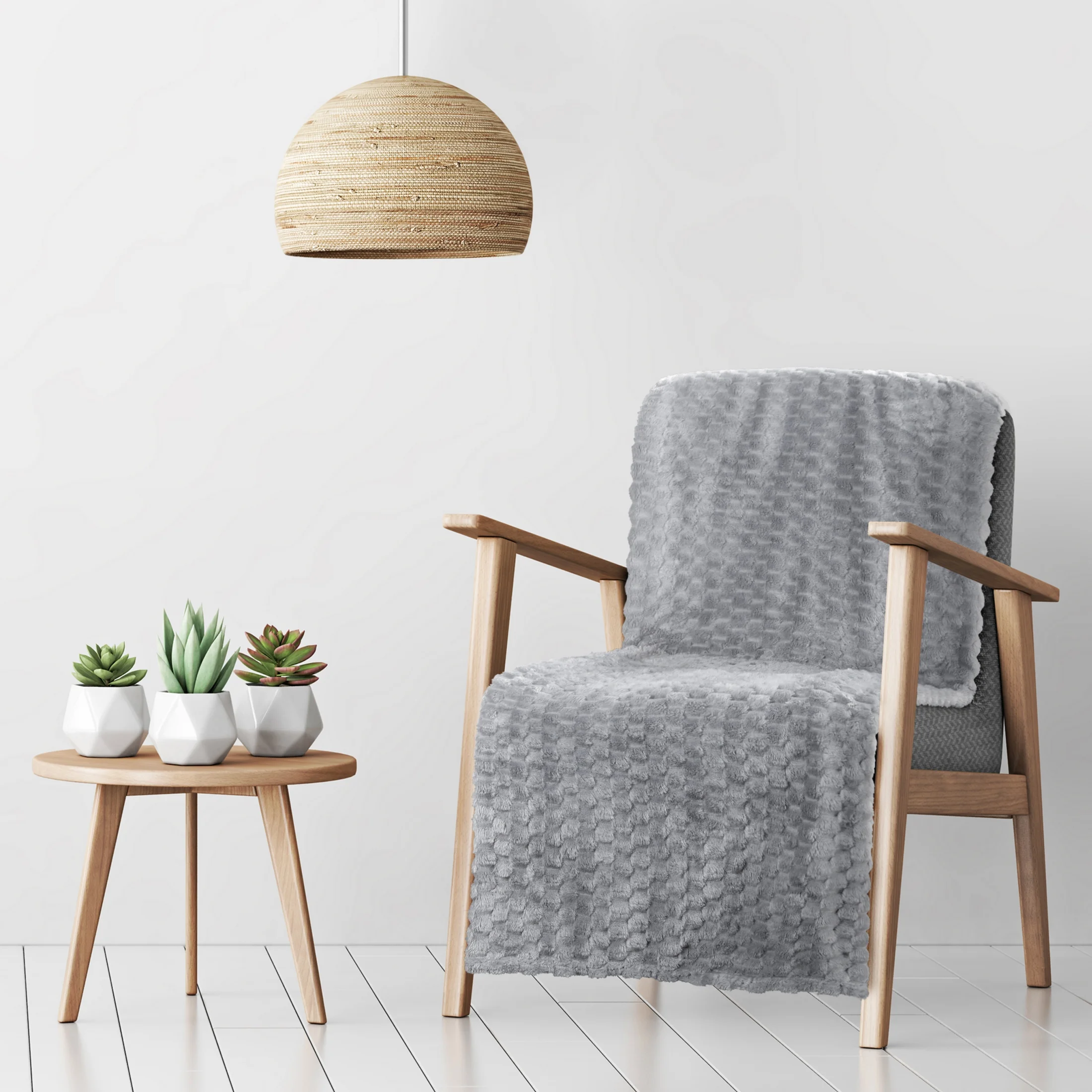 Narzuta na fotel-koc  70x160 cm srebrna miękka i miła w dotyku z wytłaczanym wzorem jodełki CINDY 5 DESIGN 91 Eurofirany
