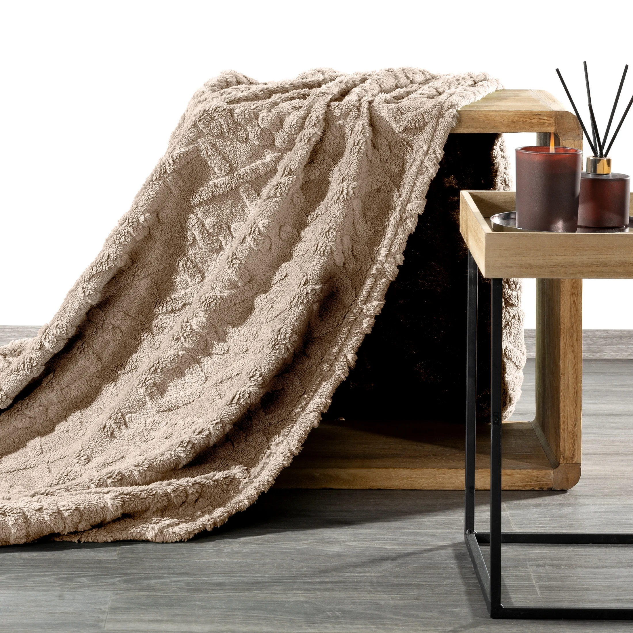 Koc 150x200 cm beżowy z ozdobnym plecionym warkoczem DESIGN 91 Eurofirany