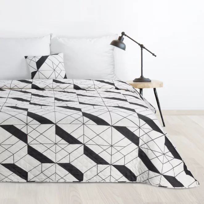 Narzuta naturalno, czarna 220x240 cm z nadrukiem geometrycznym pikowana techniką hot press GEO 1 DESIGN 91 Eurofirany