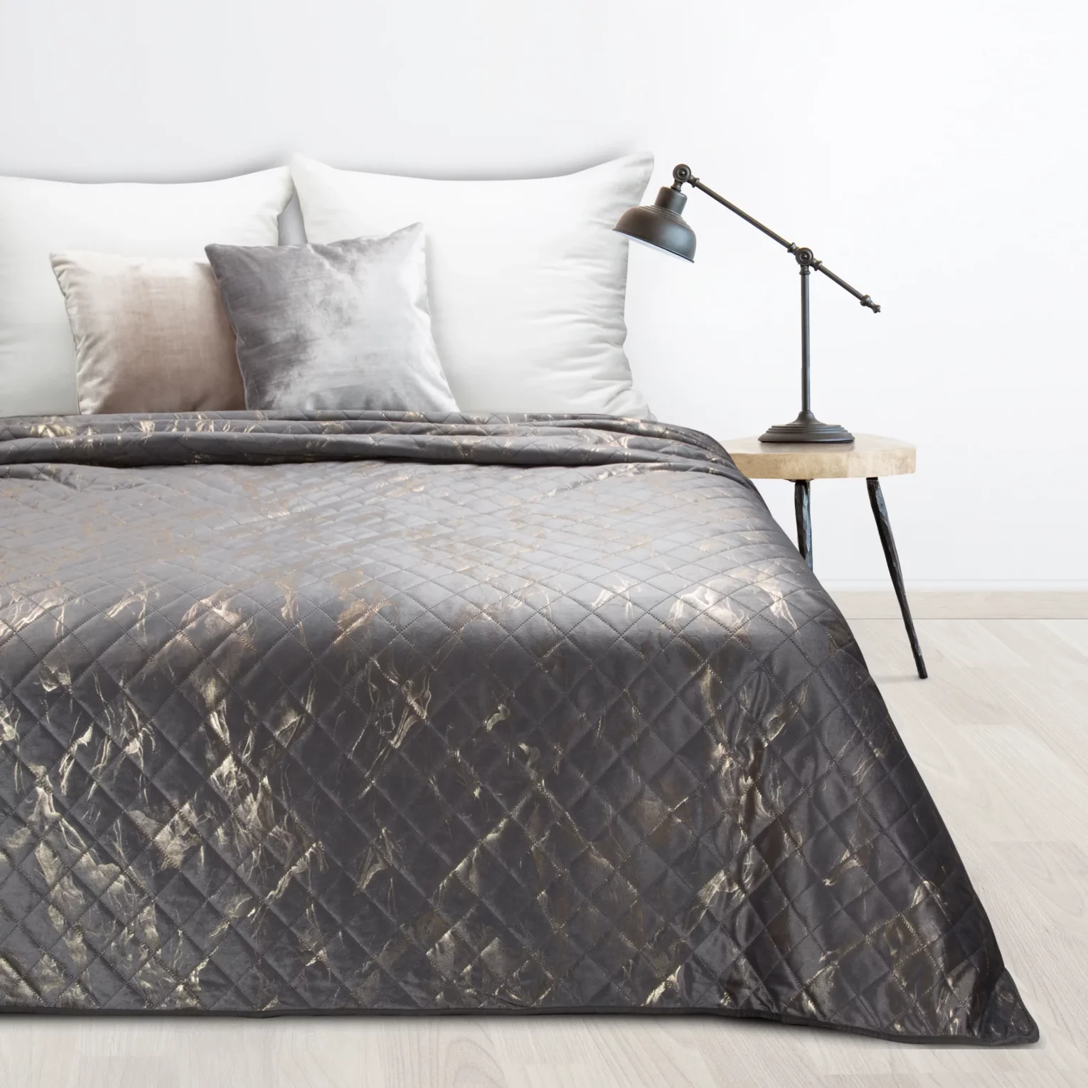 Narzuta welwetowa stalowo, złota 170x210 cm z welwetu zdobiona wzorem marmuru LUIZ 6 DESIGN 91 Eurofirany