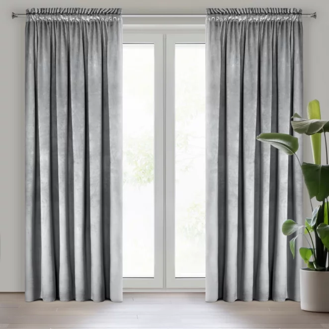 Zasłona srebrna z tkaniny welwetowej 140x270 cm taśma ROSA Design 91 Eurofirany