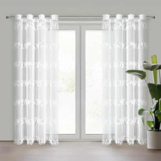 Zasłona biała zdobiona fantazyjnym wzorem 140x250 cm przelotka SOTERA Eva Minge Eurofirany