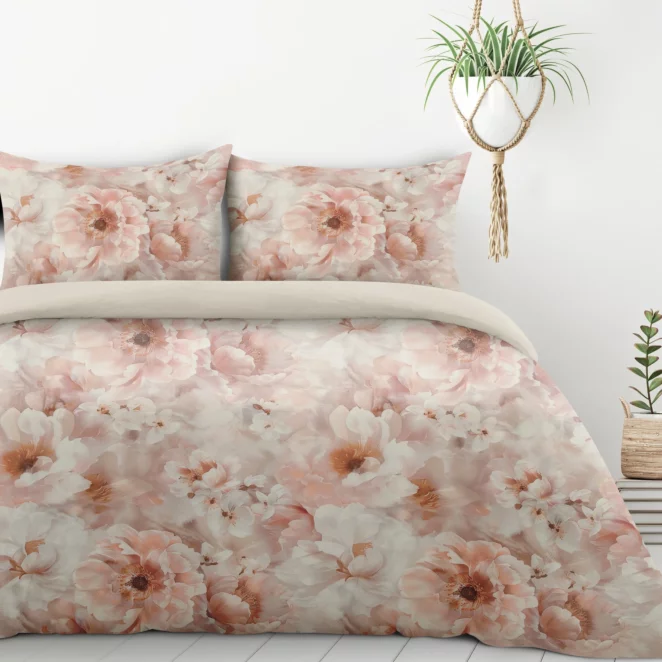 Pościel 220x200 cm komplet 3 częściowy  kolor biało, pudrowy z motywem okazałych kwiatów FLORINA Design 91 Eurofirany