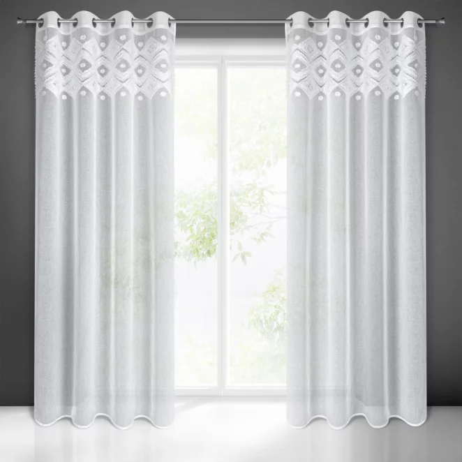 Dekoracja okienna biała z miękkim trójwymiarowym wzorem w stylu boho 140x250 cm przelotka ESTERA Eurofirany